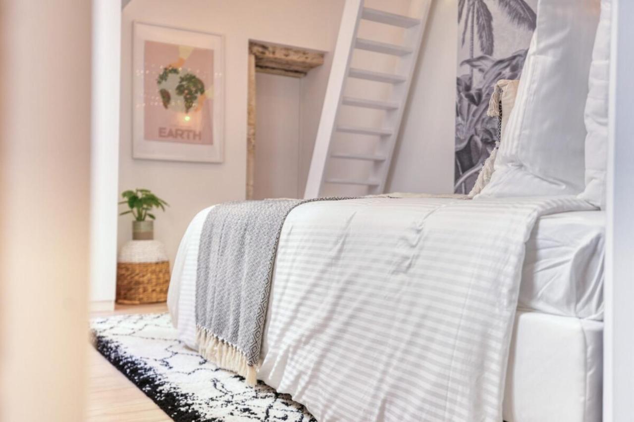Le Fleuriau Apartment La Rochelle  Bagian luar foto